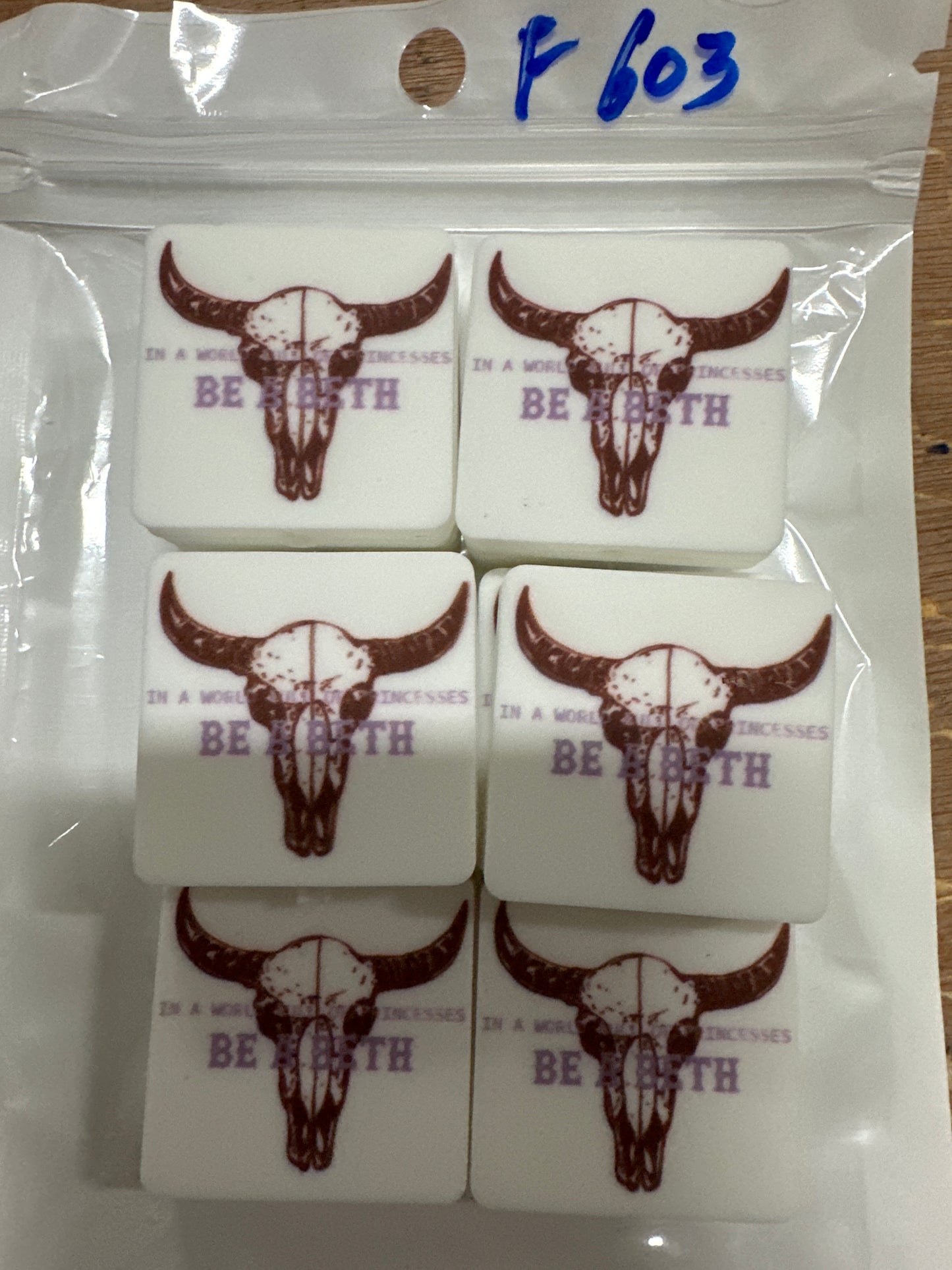 F603:$4/10pcs