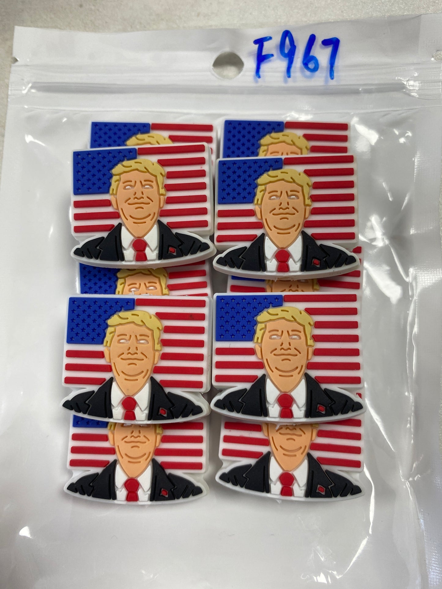 F967 $4/10pcs