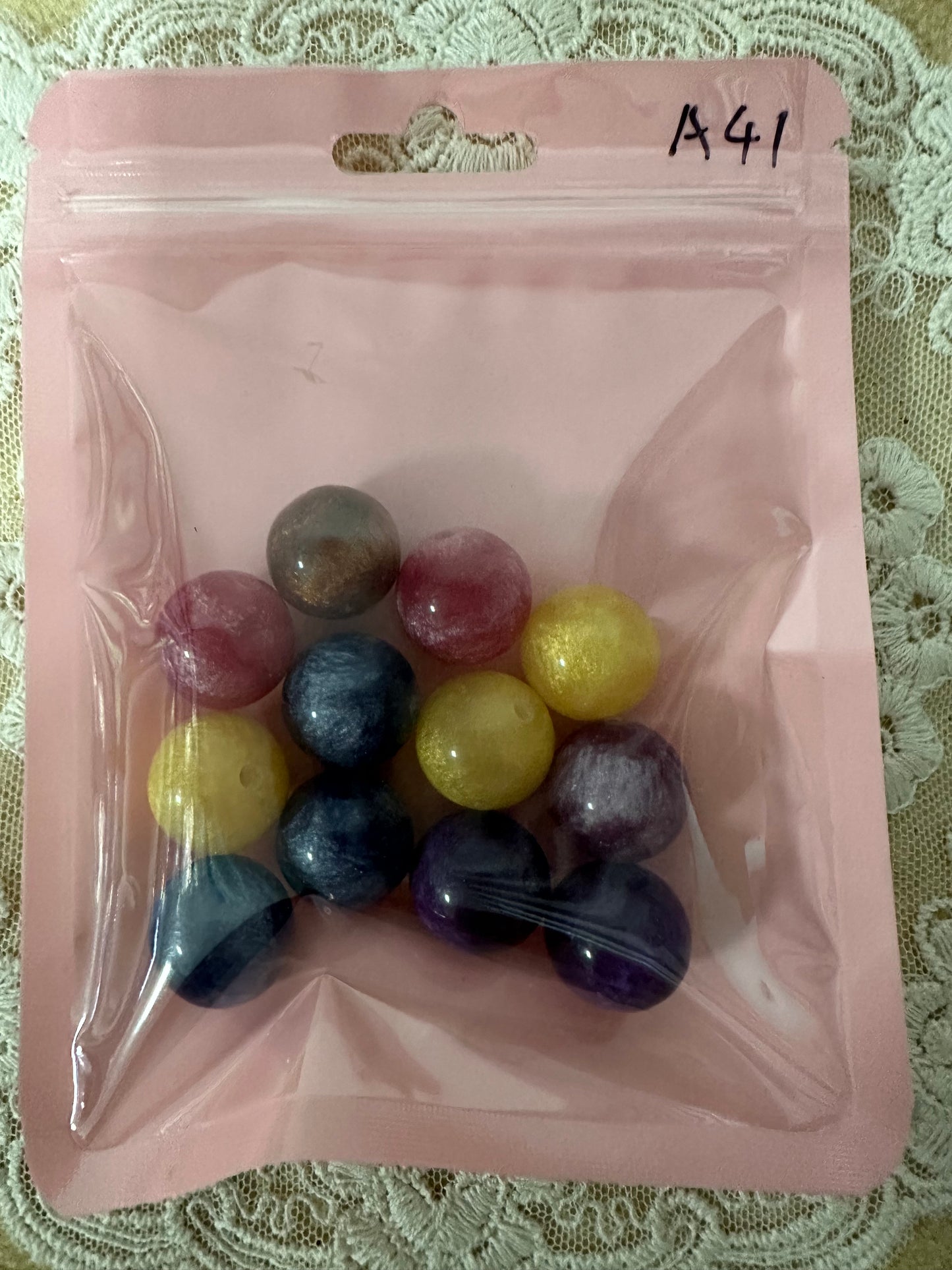 A41 $3/12pcs 16mm