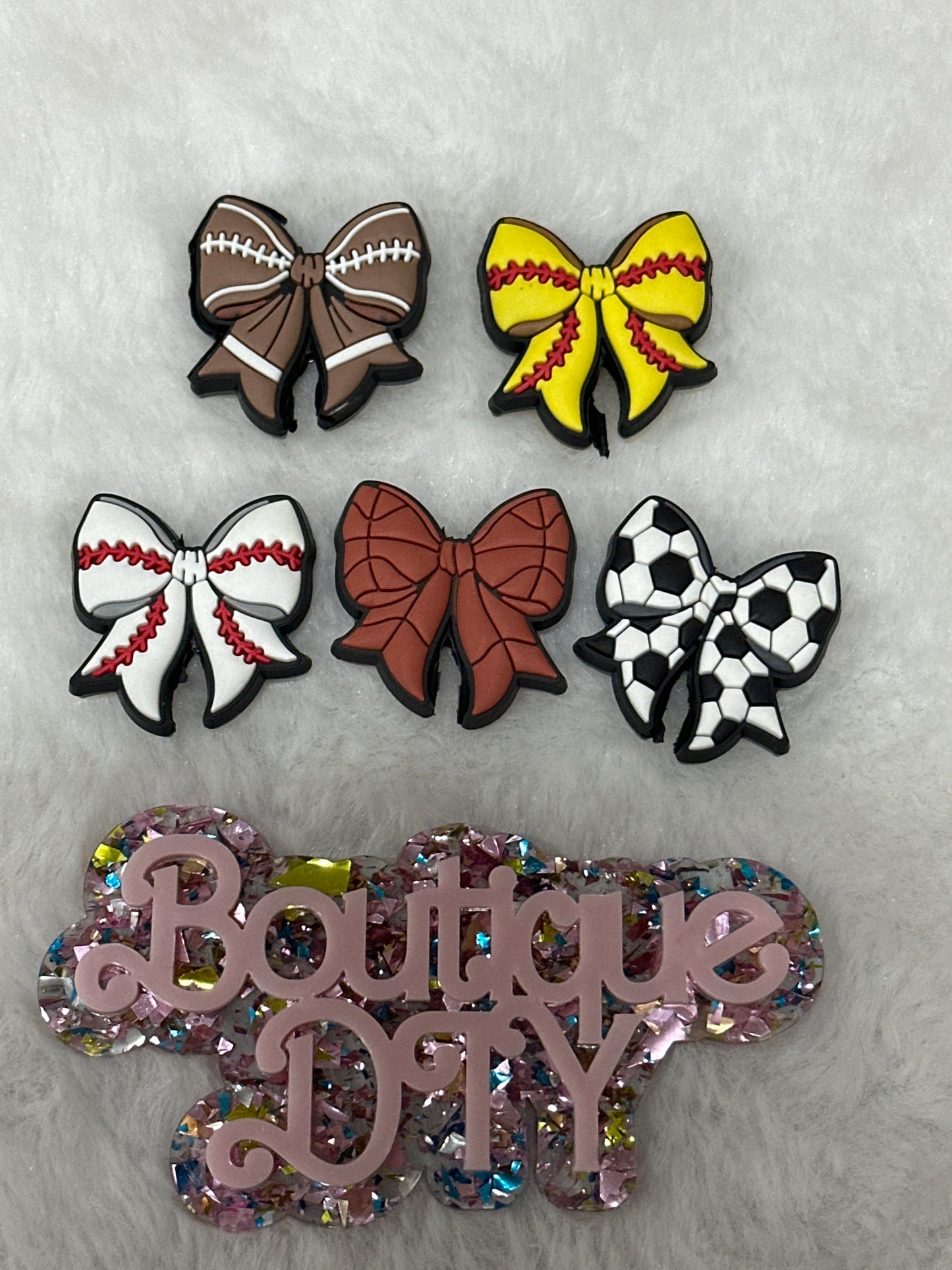F694: $4/10pcs