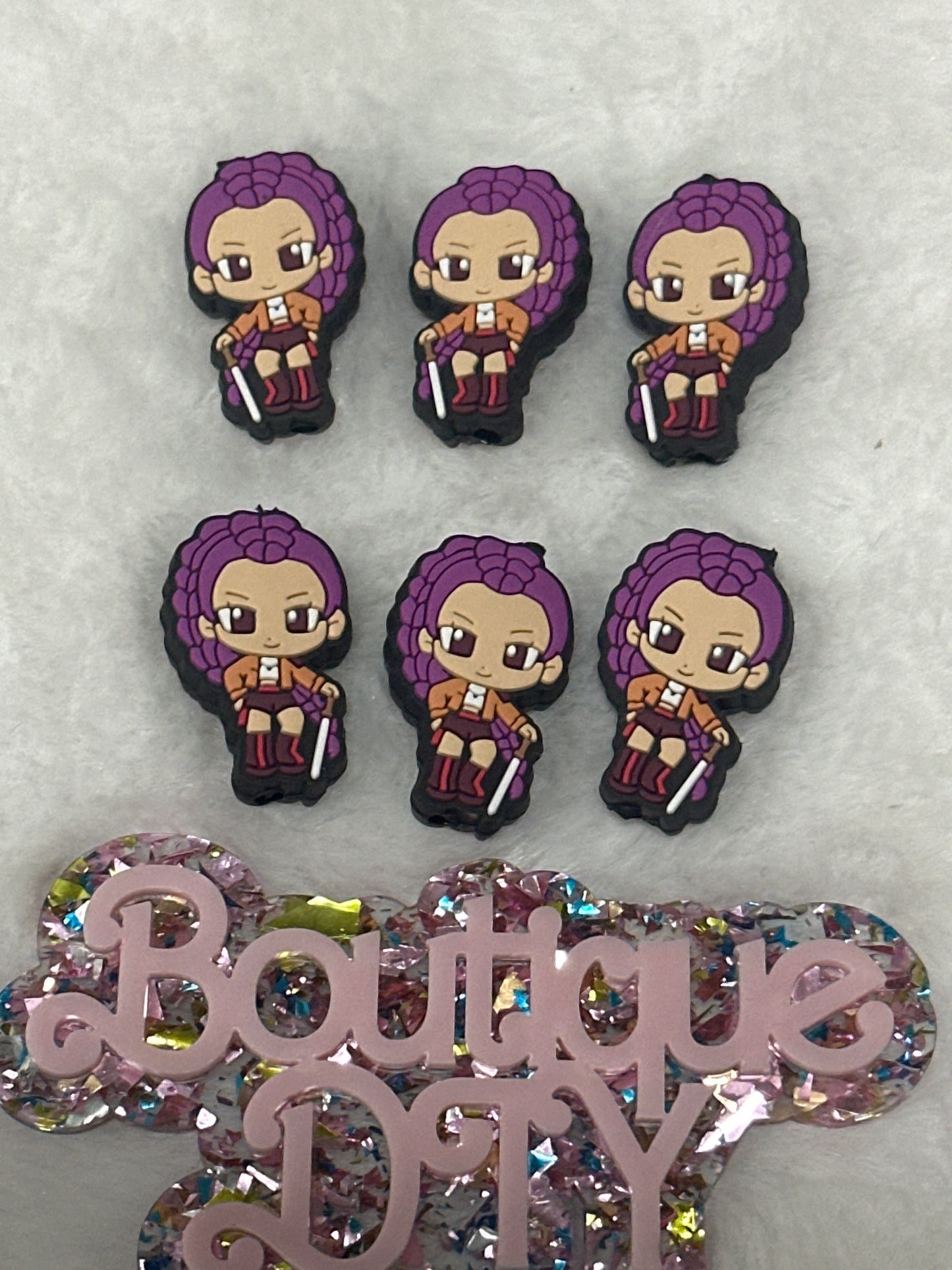 F395 $4/10pcs