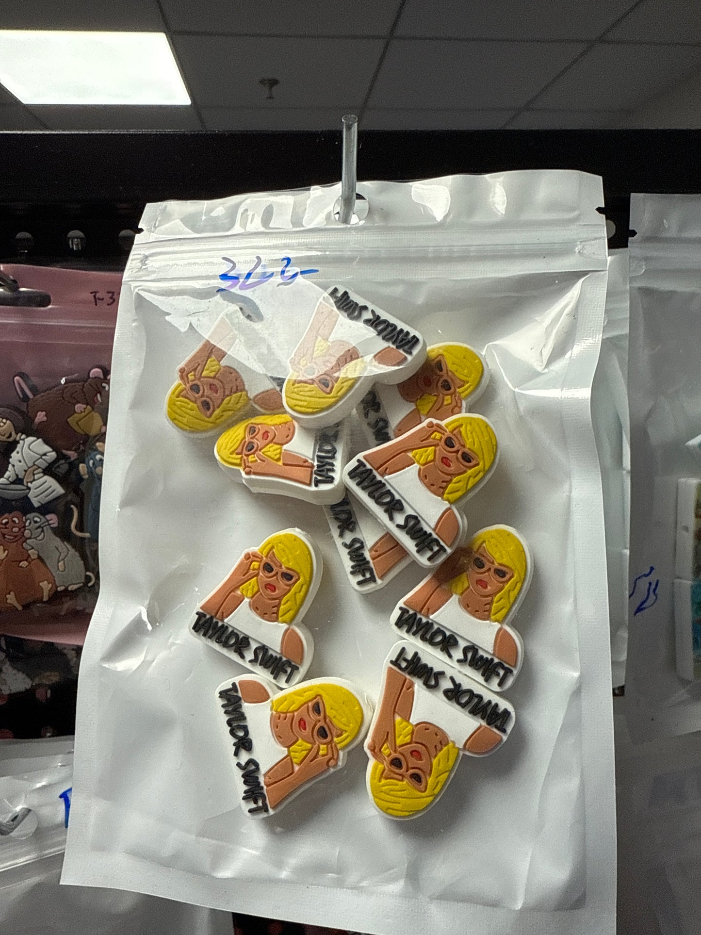 F322:$4/10pcs