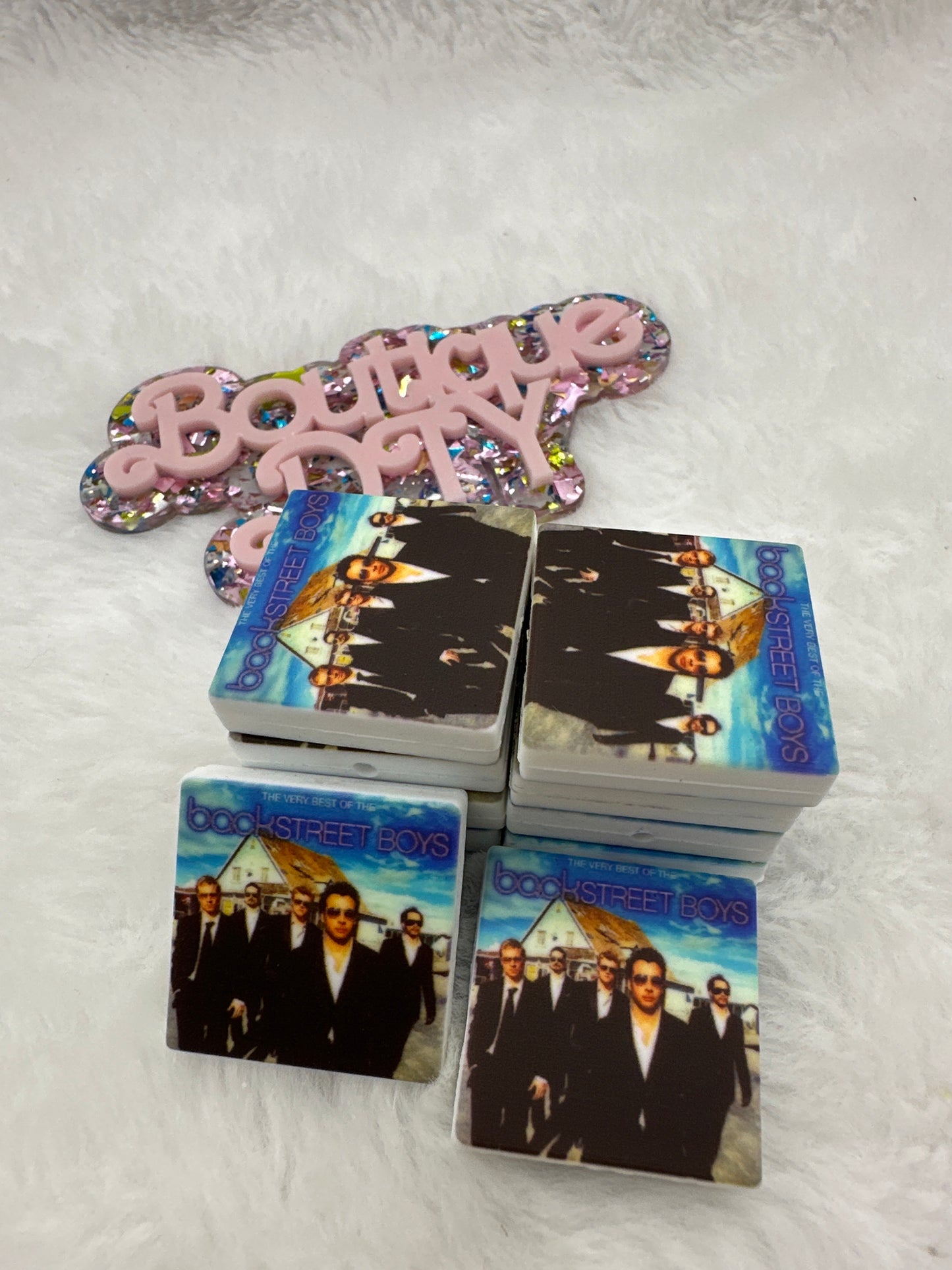F749: $4/10pcs