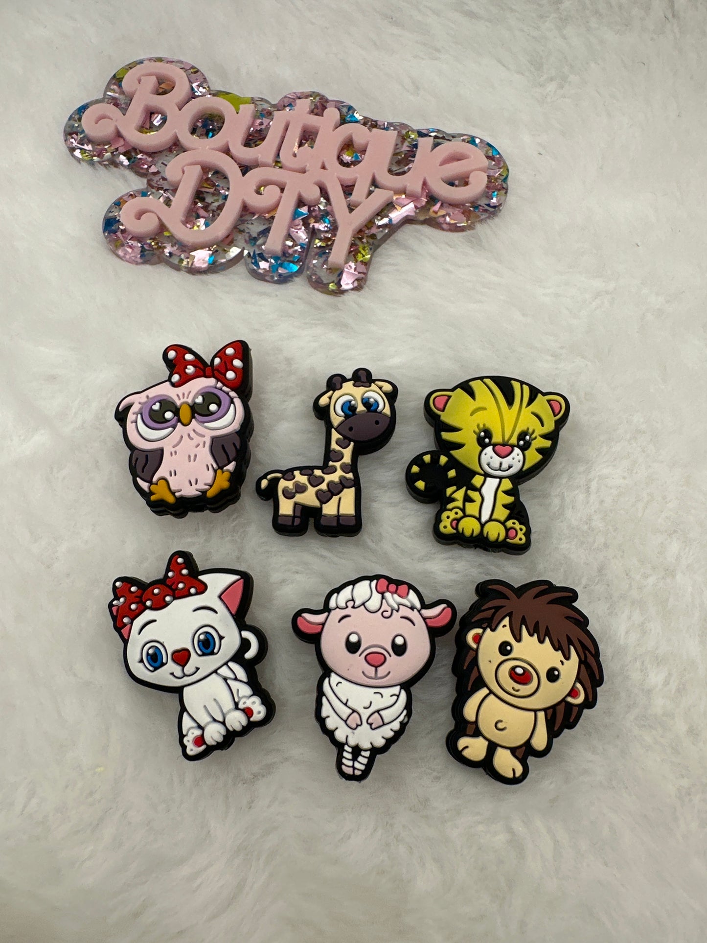 F392 $4/10pcs