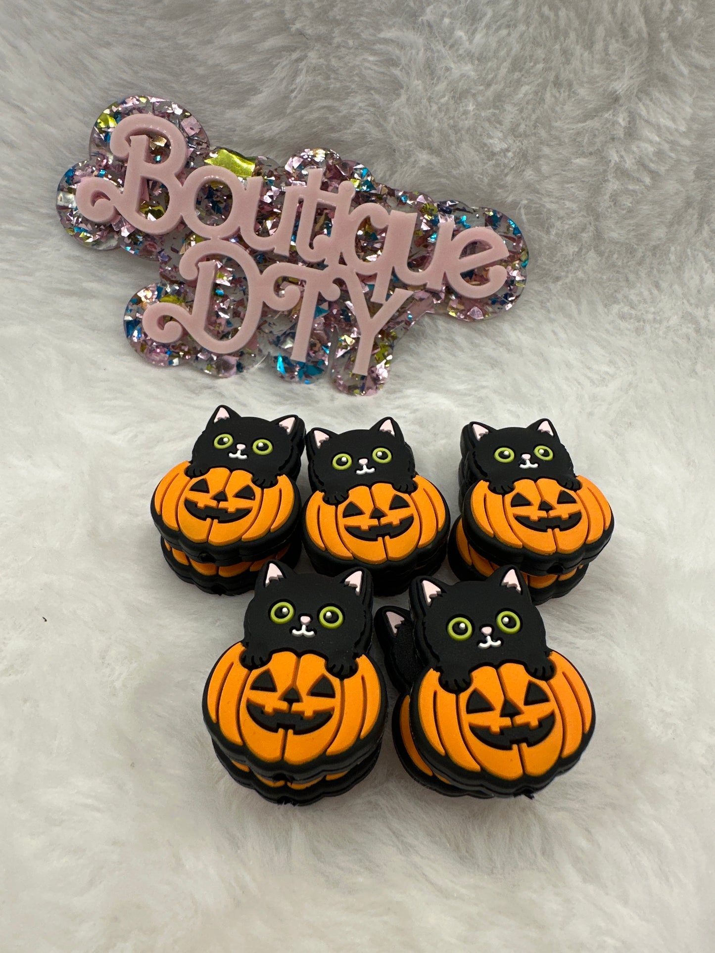F673:$4/10pcs