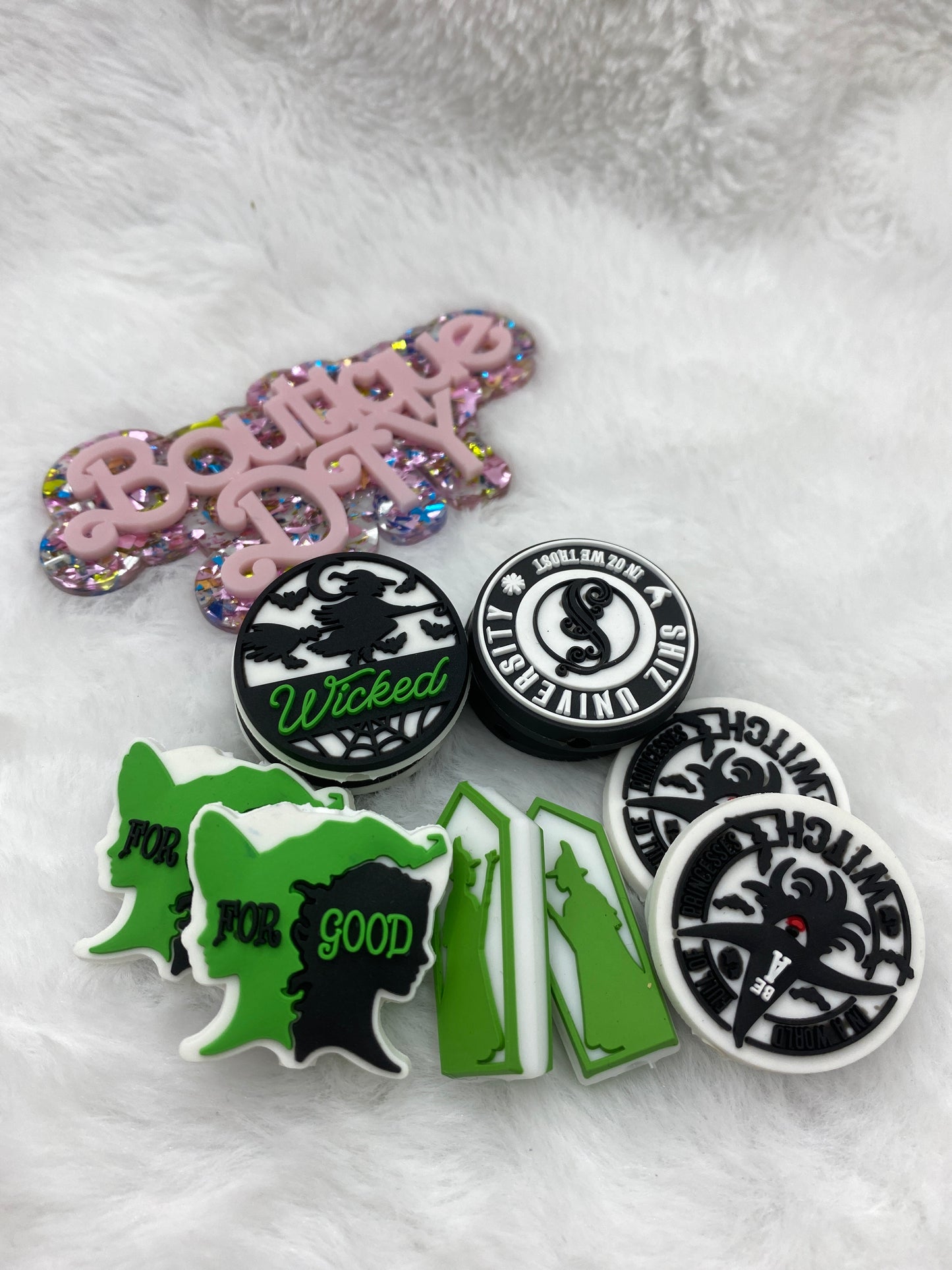 F109 $4/10pcs