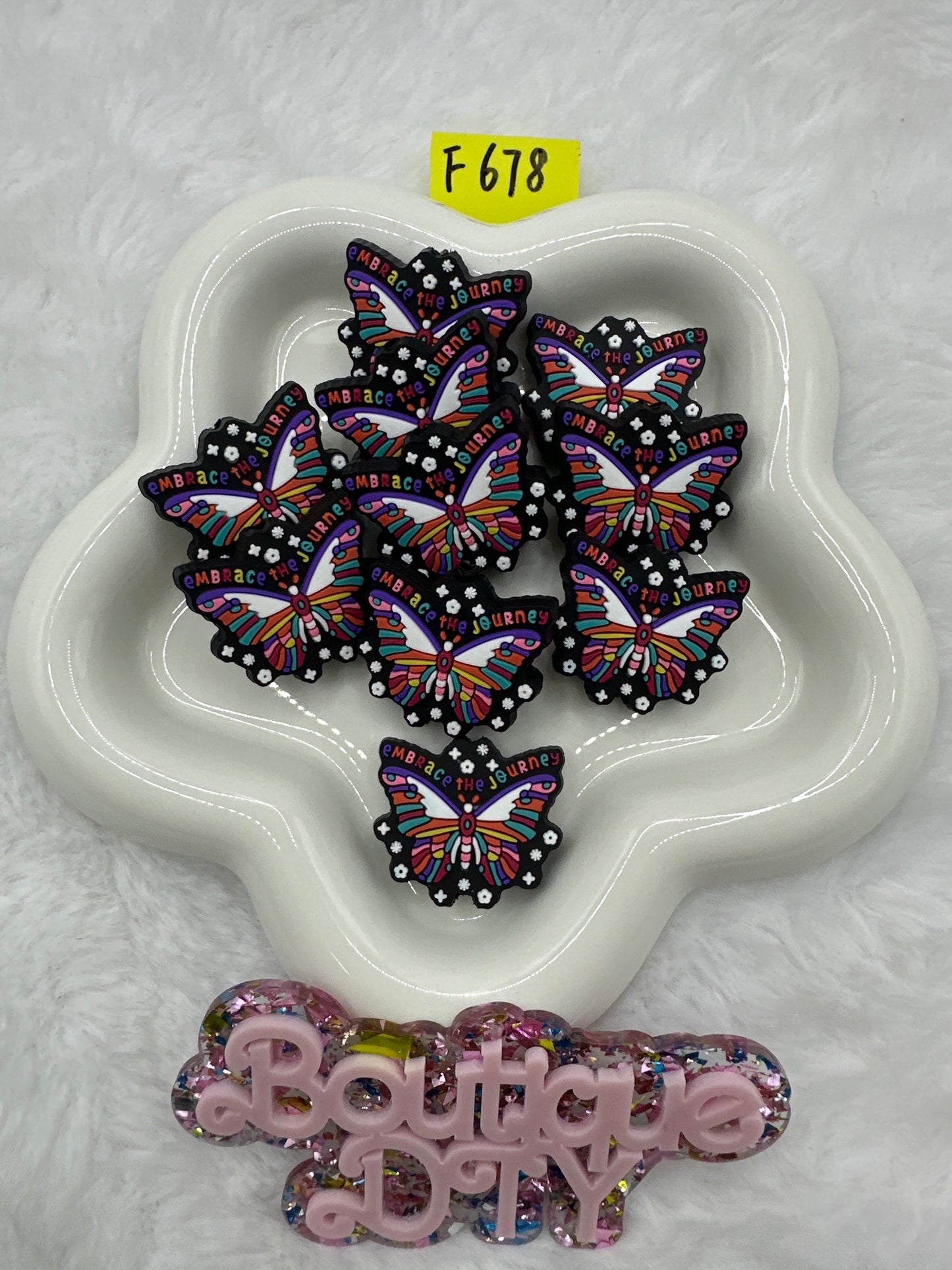 F678:$4/10pcs