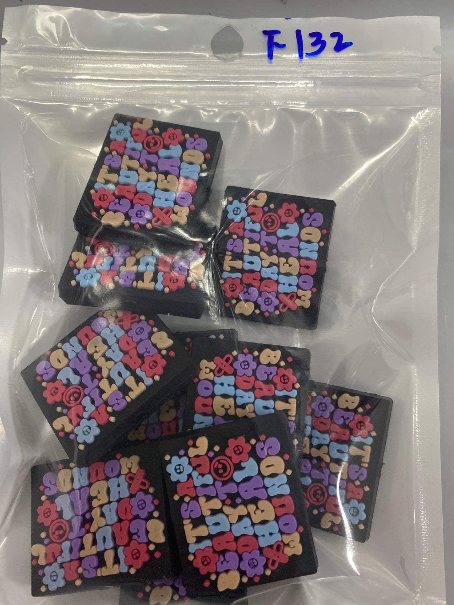 F132 $4/10pcs