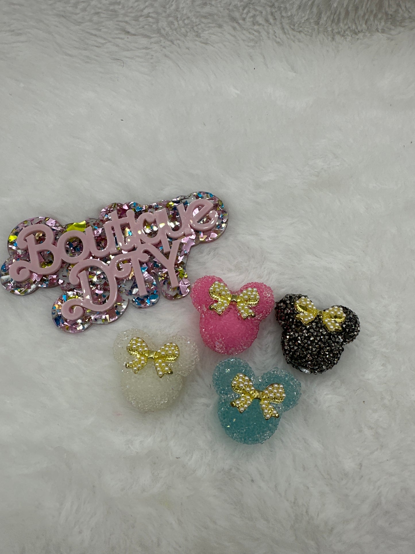 R72 $5/4pcs