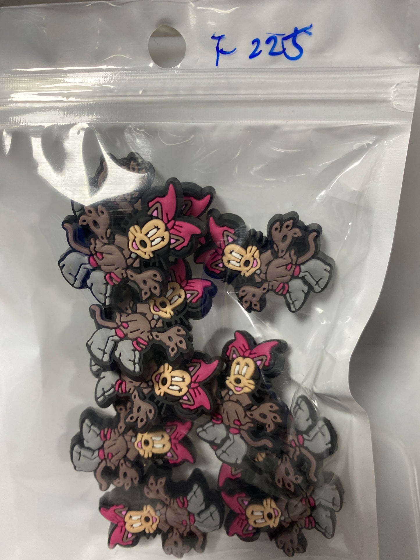 F225 $4/10pcs
