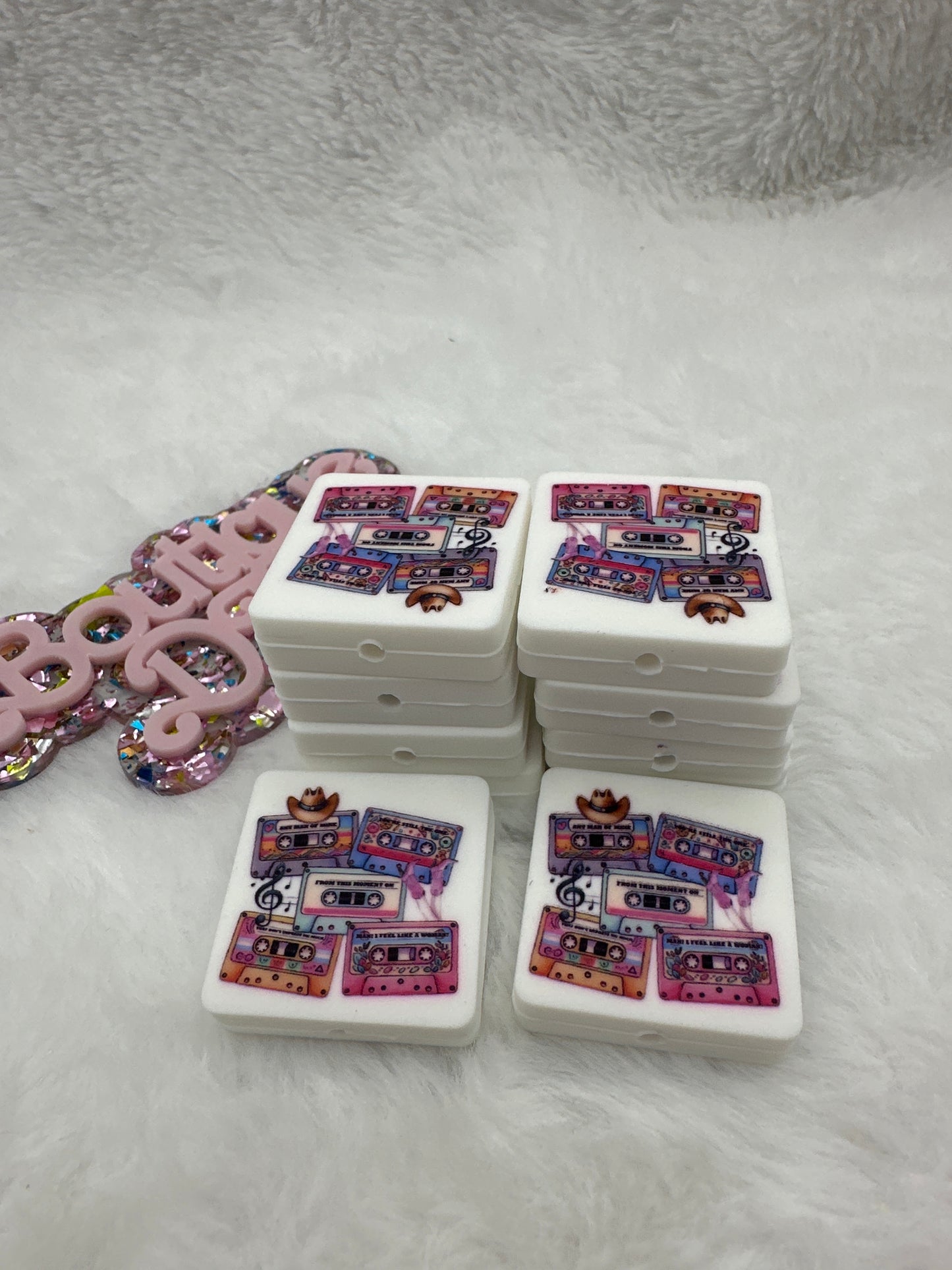 F813$4/10pcs