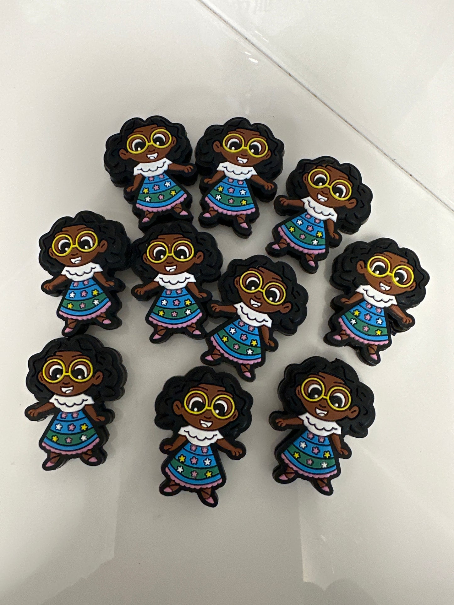 F352:$4/10pcs
