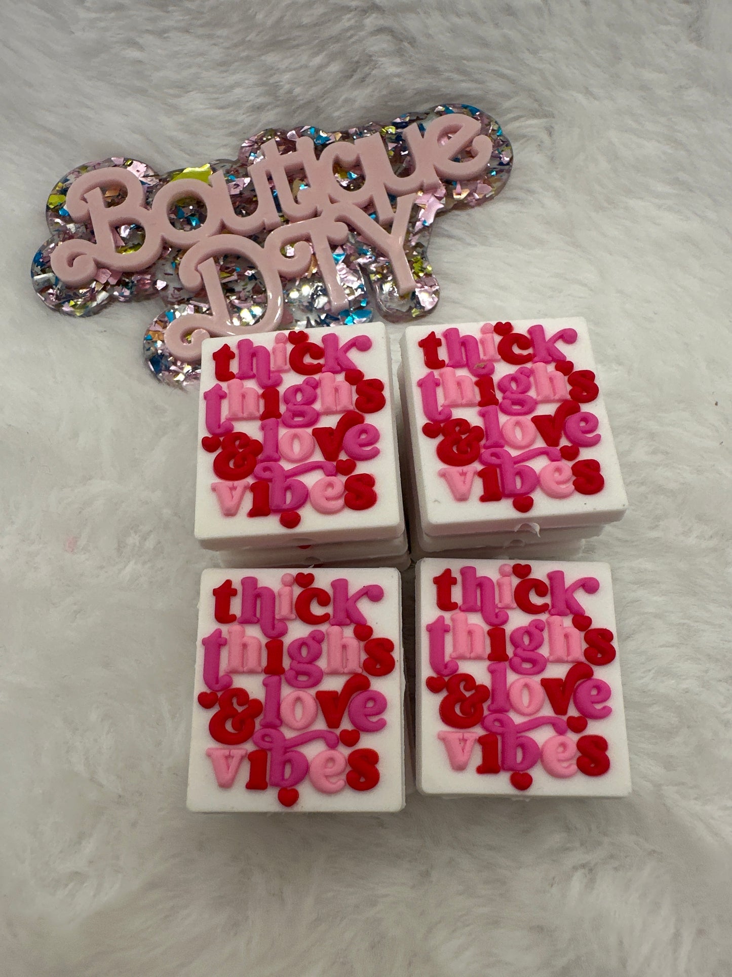 F556:$4/10pcs