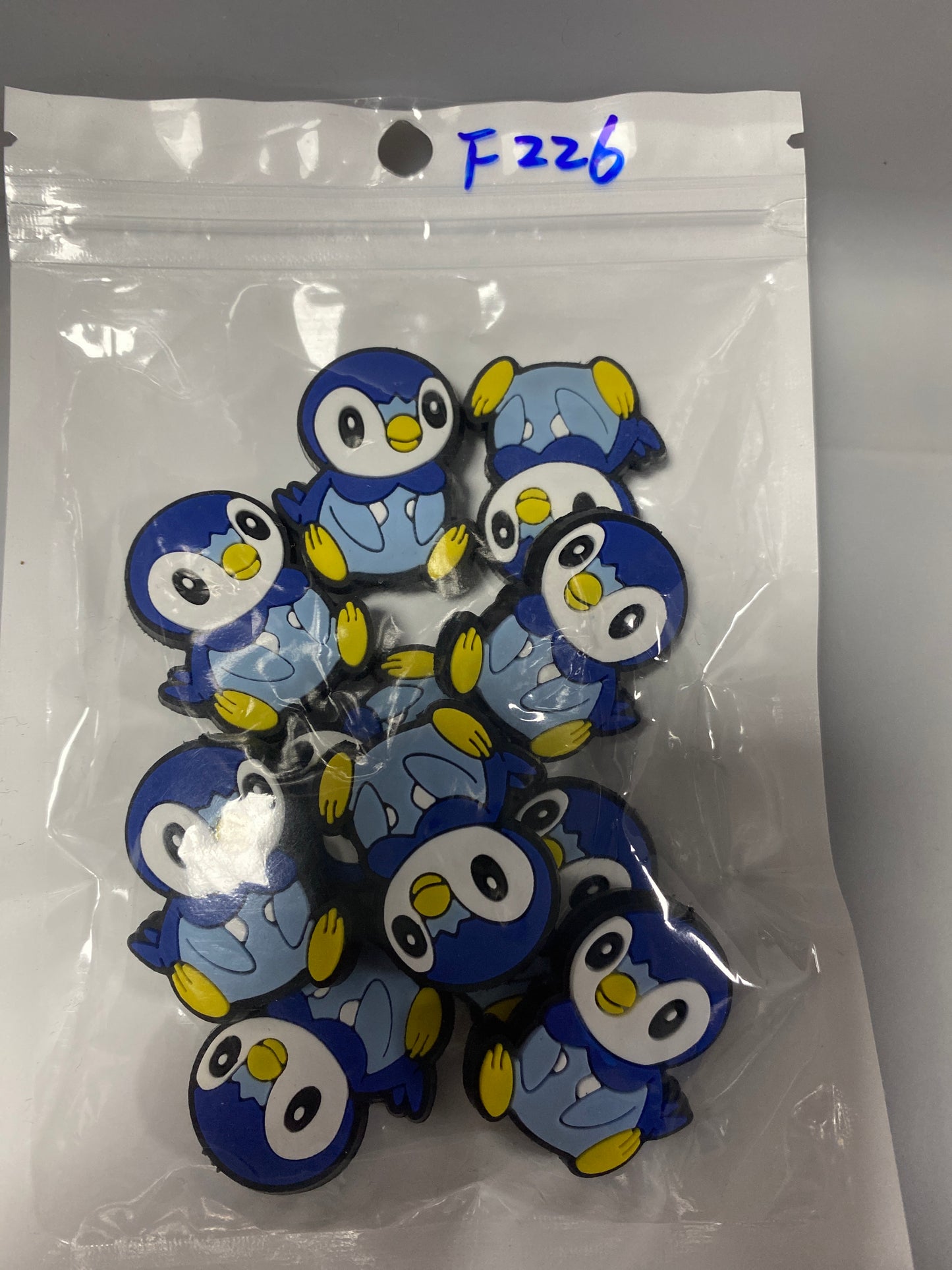 F226 $4/10pcs