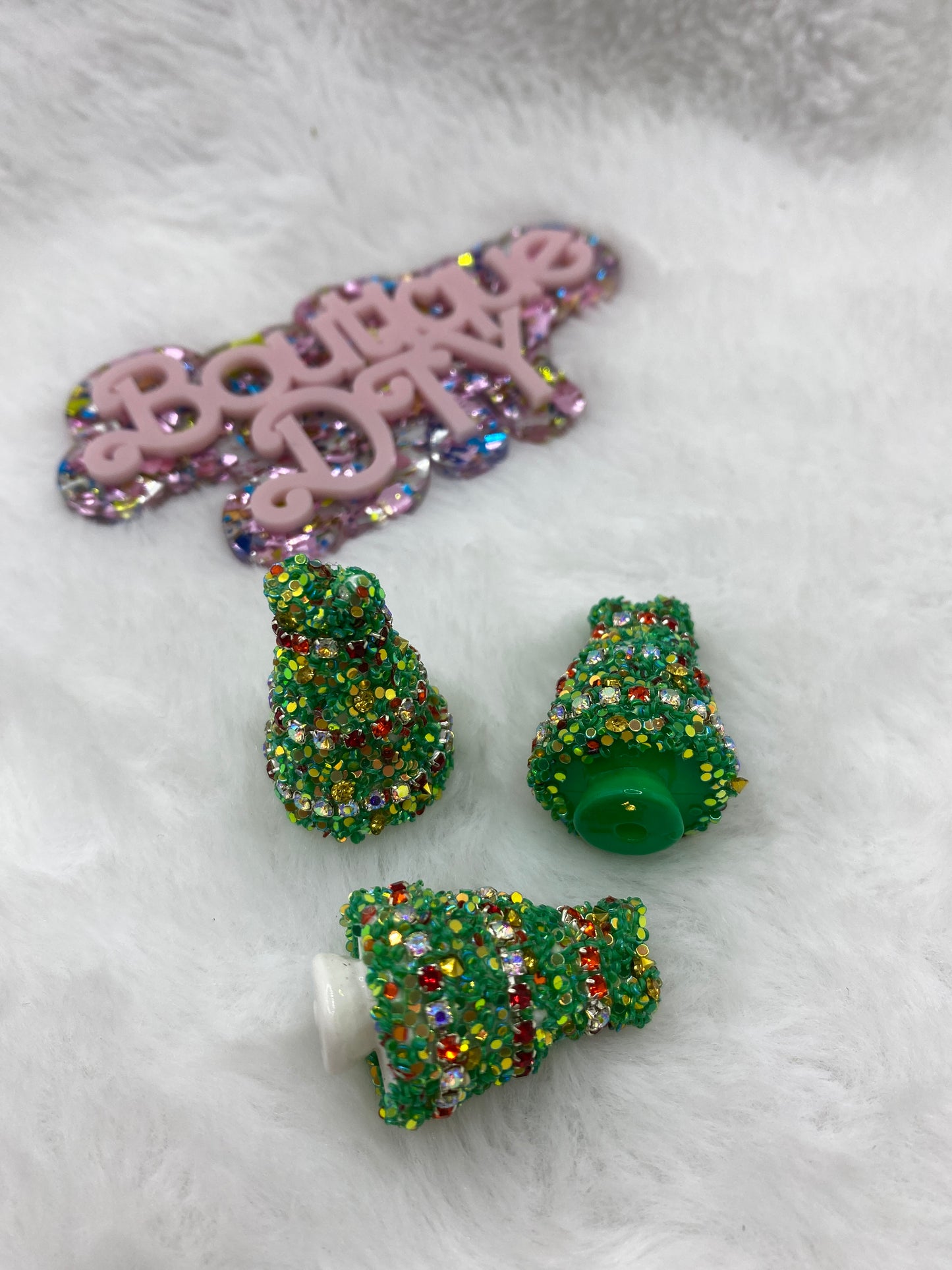 F106 $4/3pcs