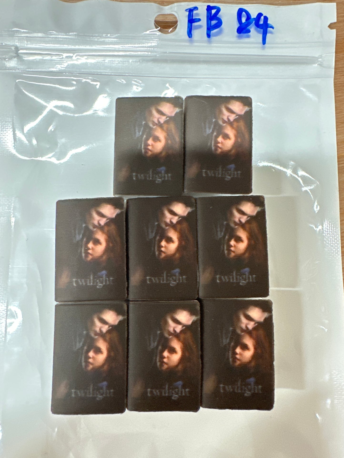 FB84 $4/8pcs