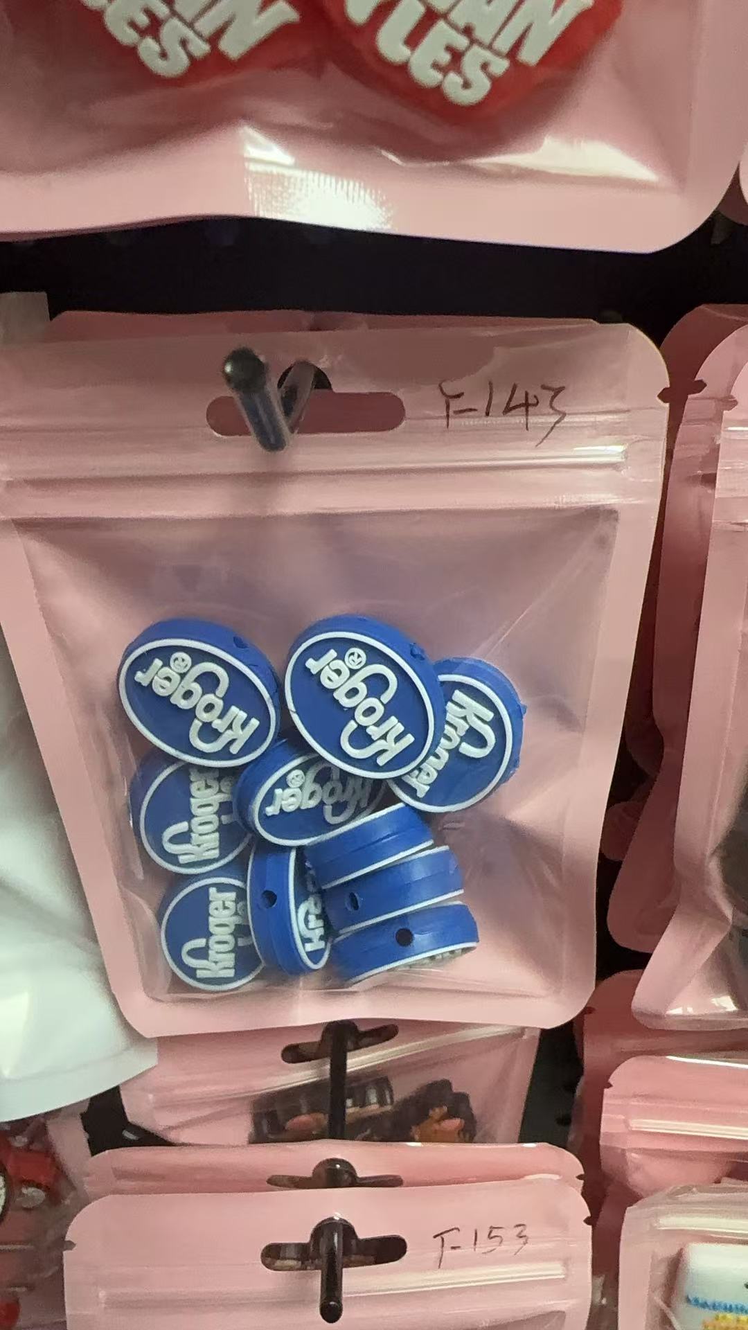 F143 $4/10pcs