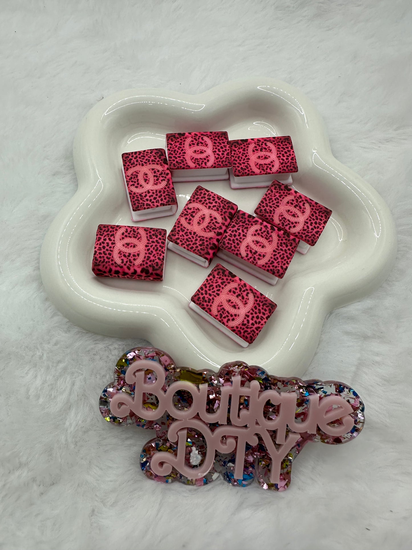 FB62 3D Pink Leopard CC Book $4/8pcs