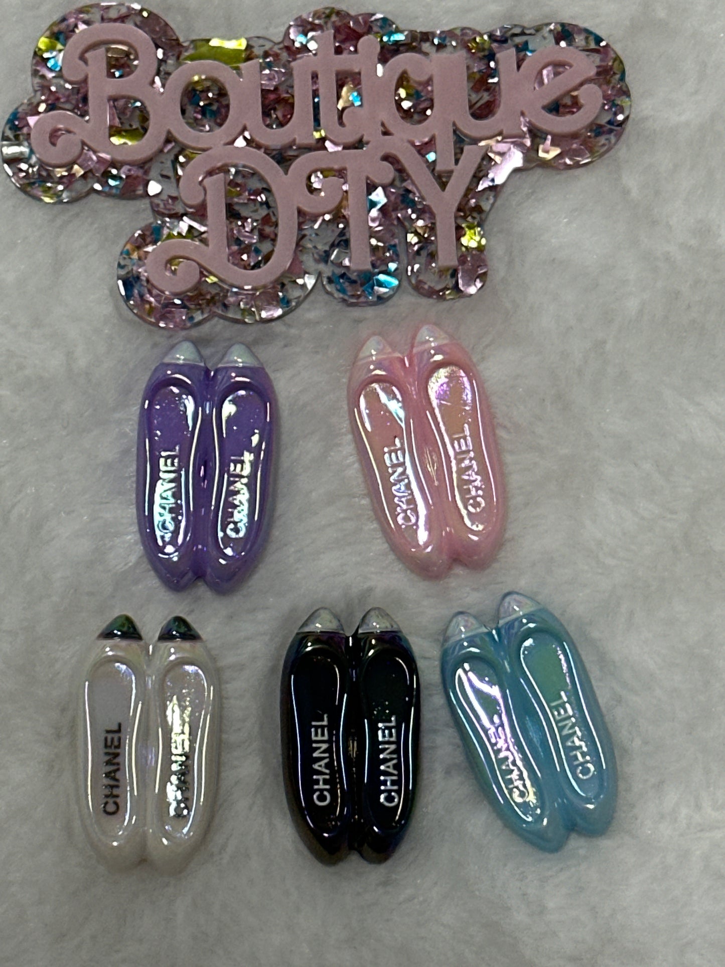 F896 $4/12pcs