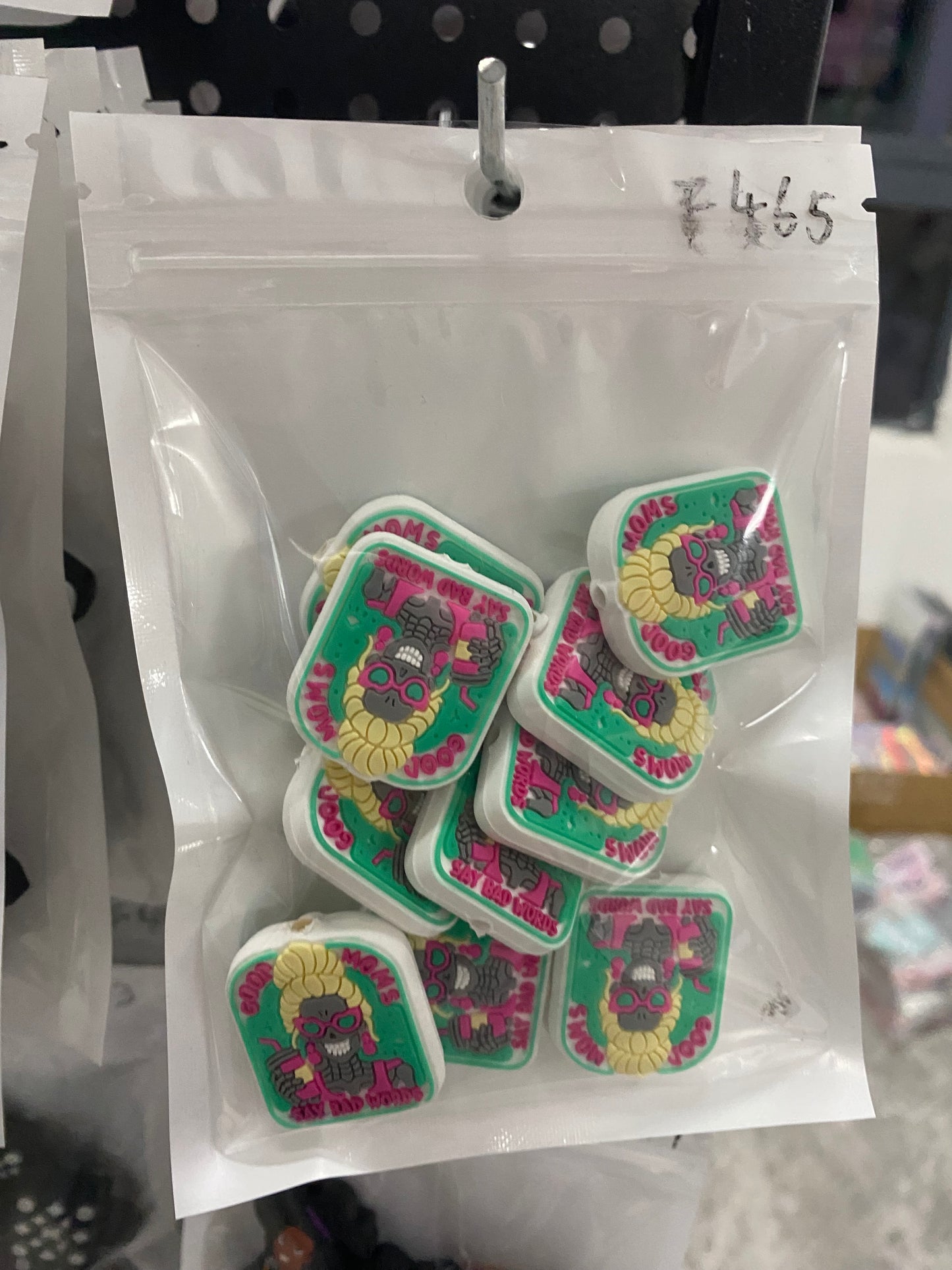 F465 $4/10pcs