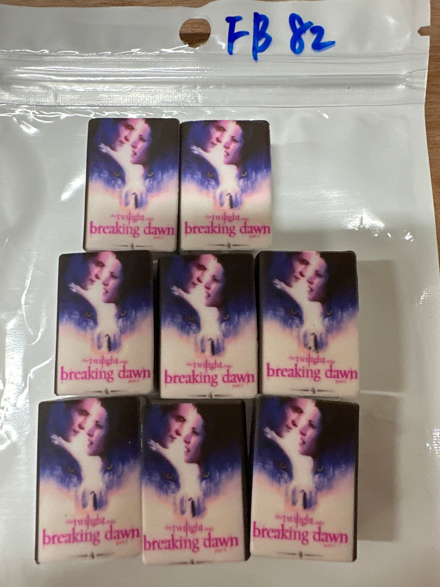 FB82 $4/8pcs