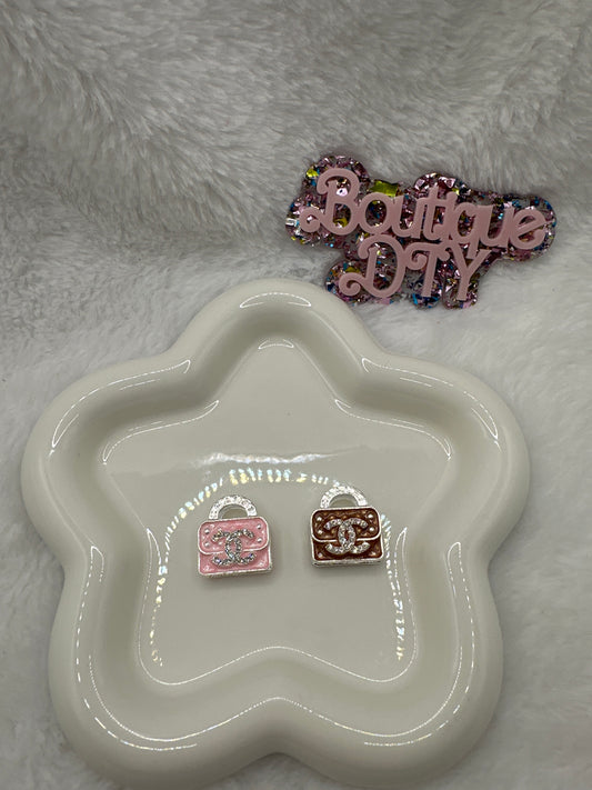 R52 $3/2pcs