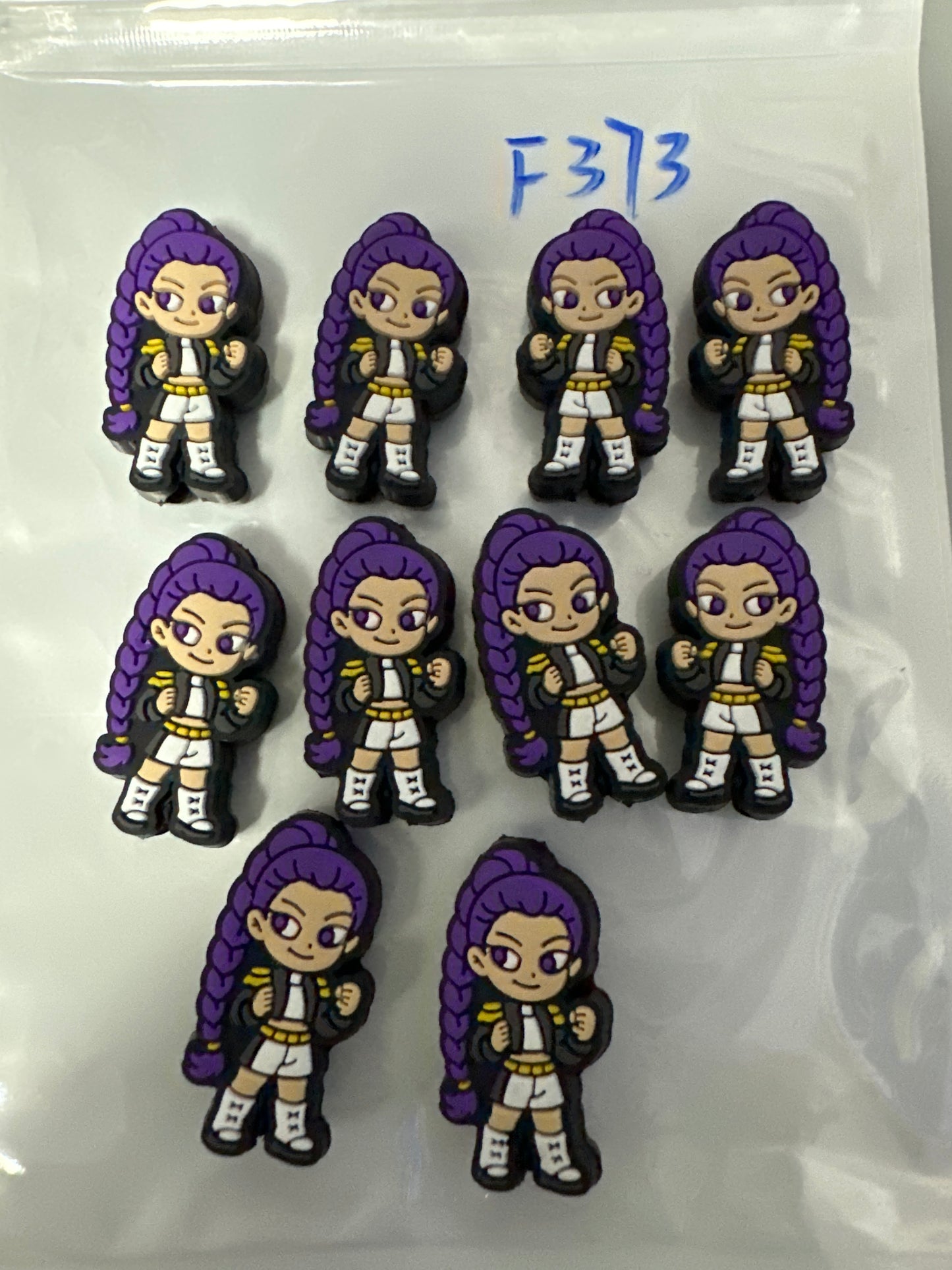 F373   $4/10pcs