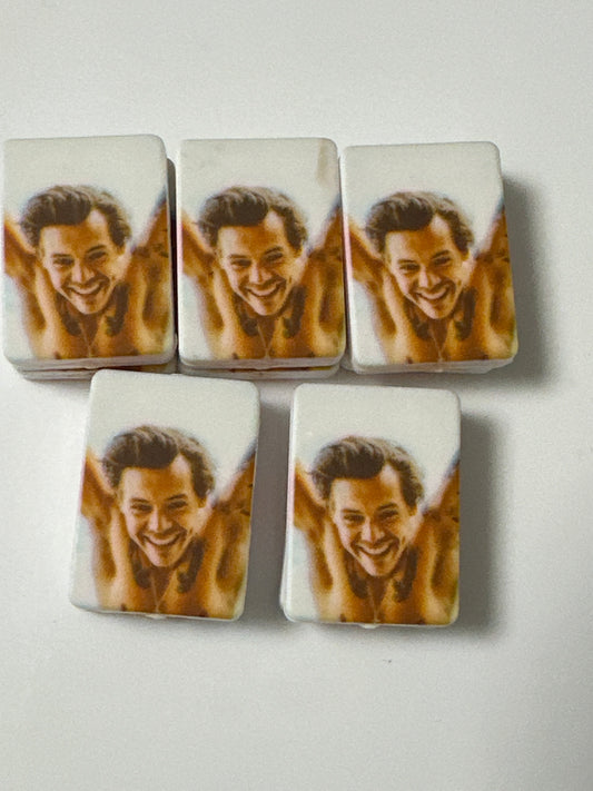 F741:$4/10pcs