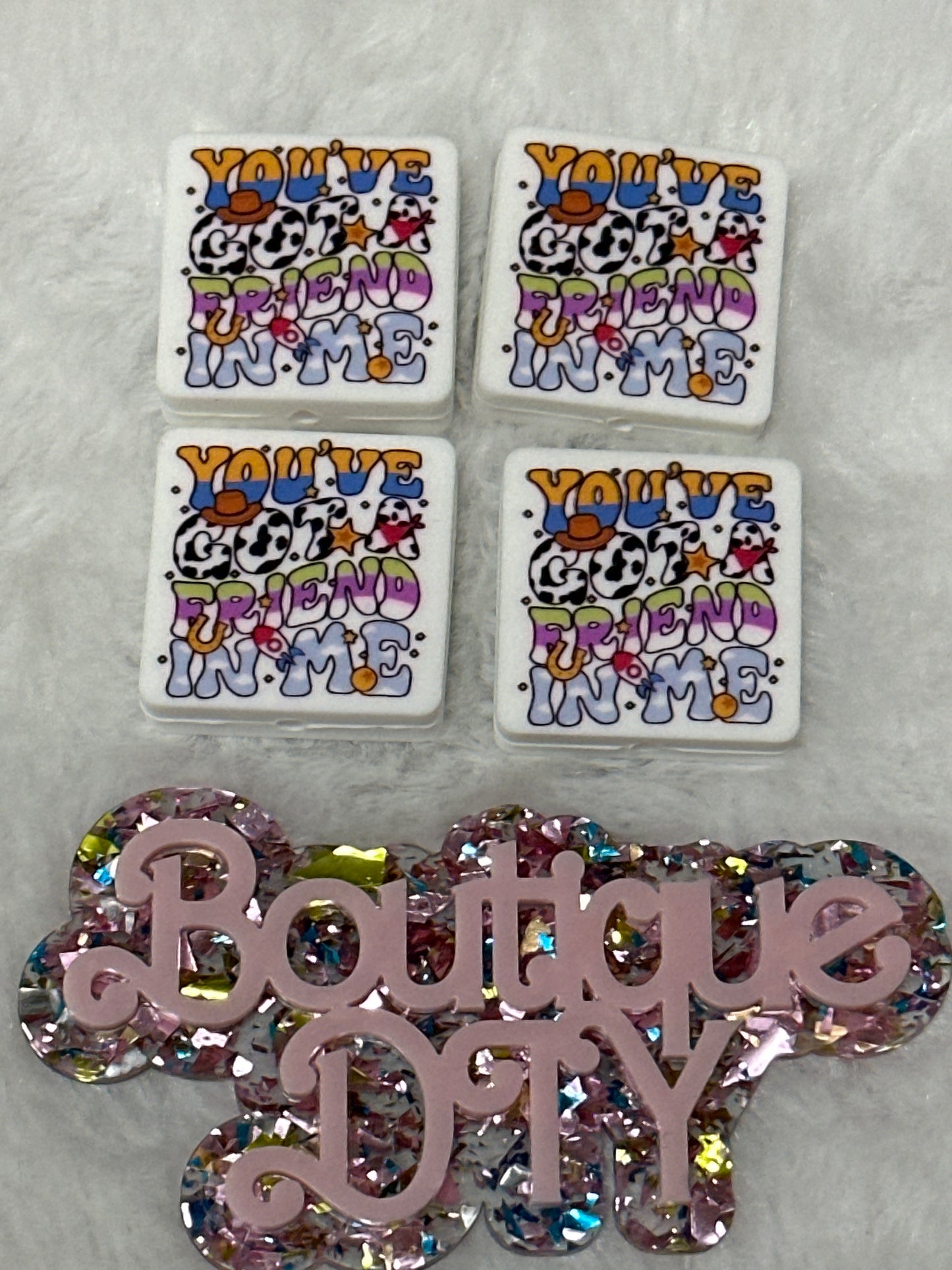F594:$4/10pcs