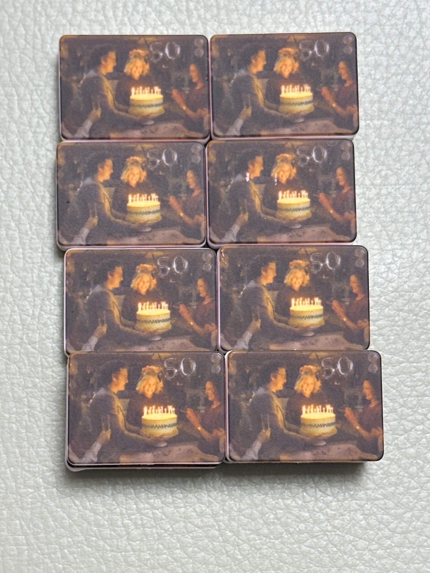 F587:$4/10pcs