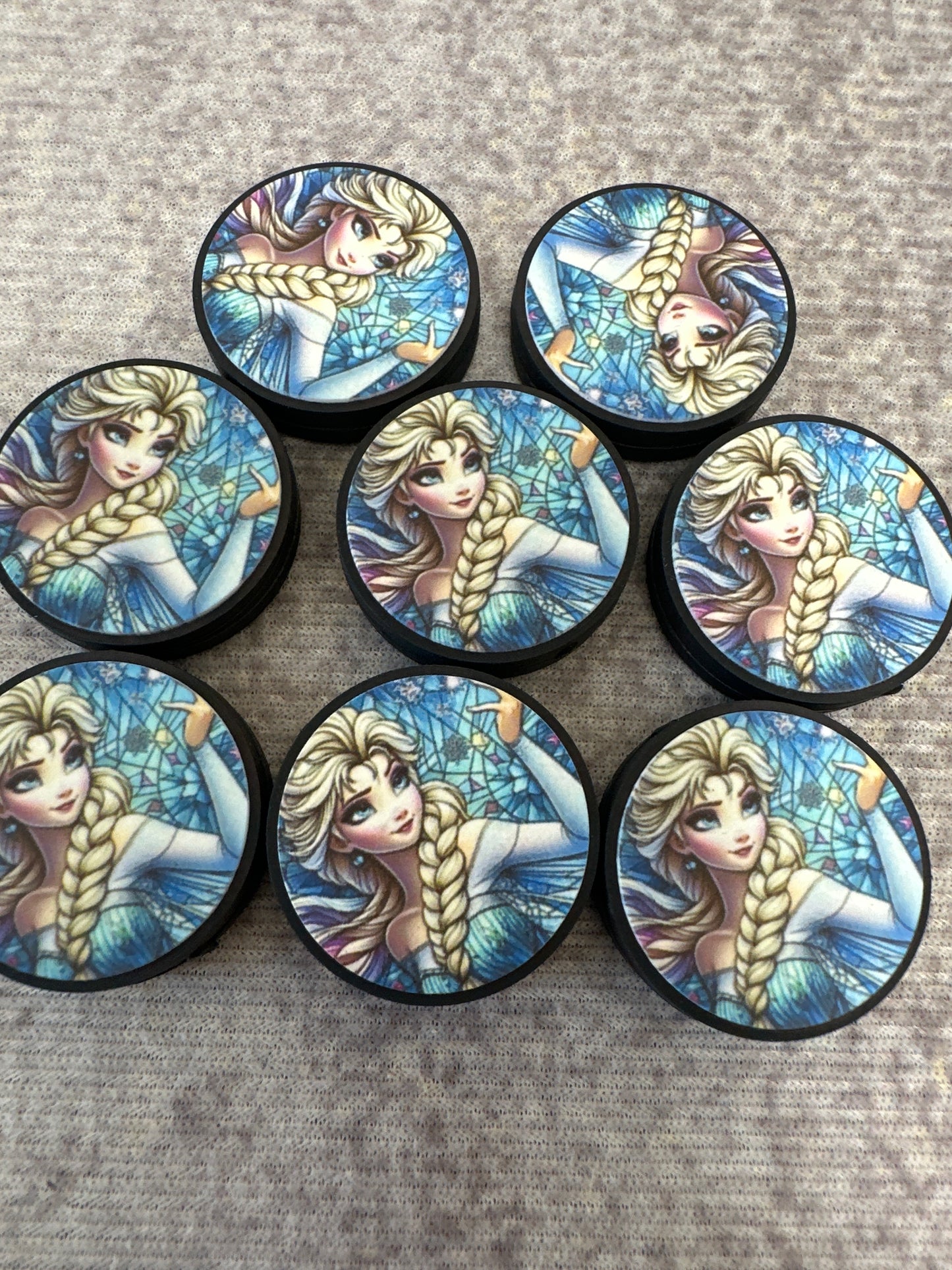F774:$4/8pcs
