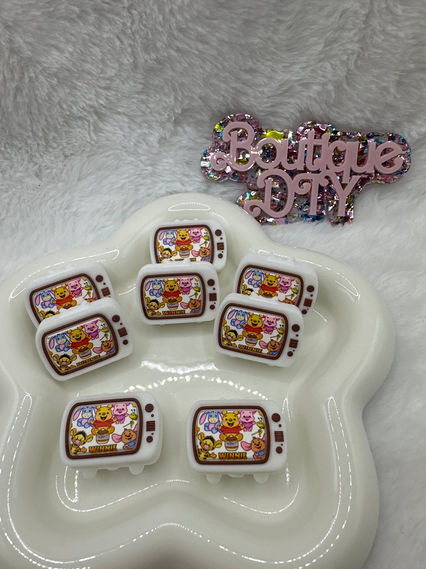 T10   3D $4/8pcs