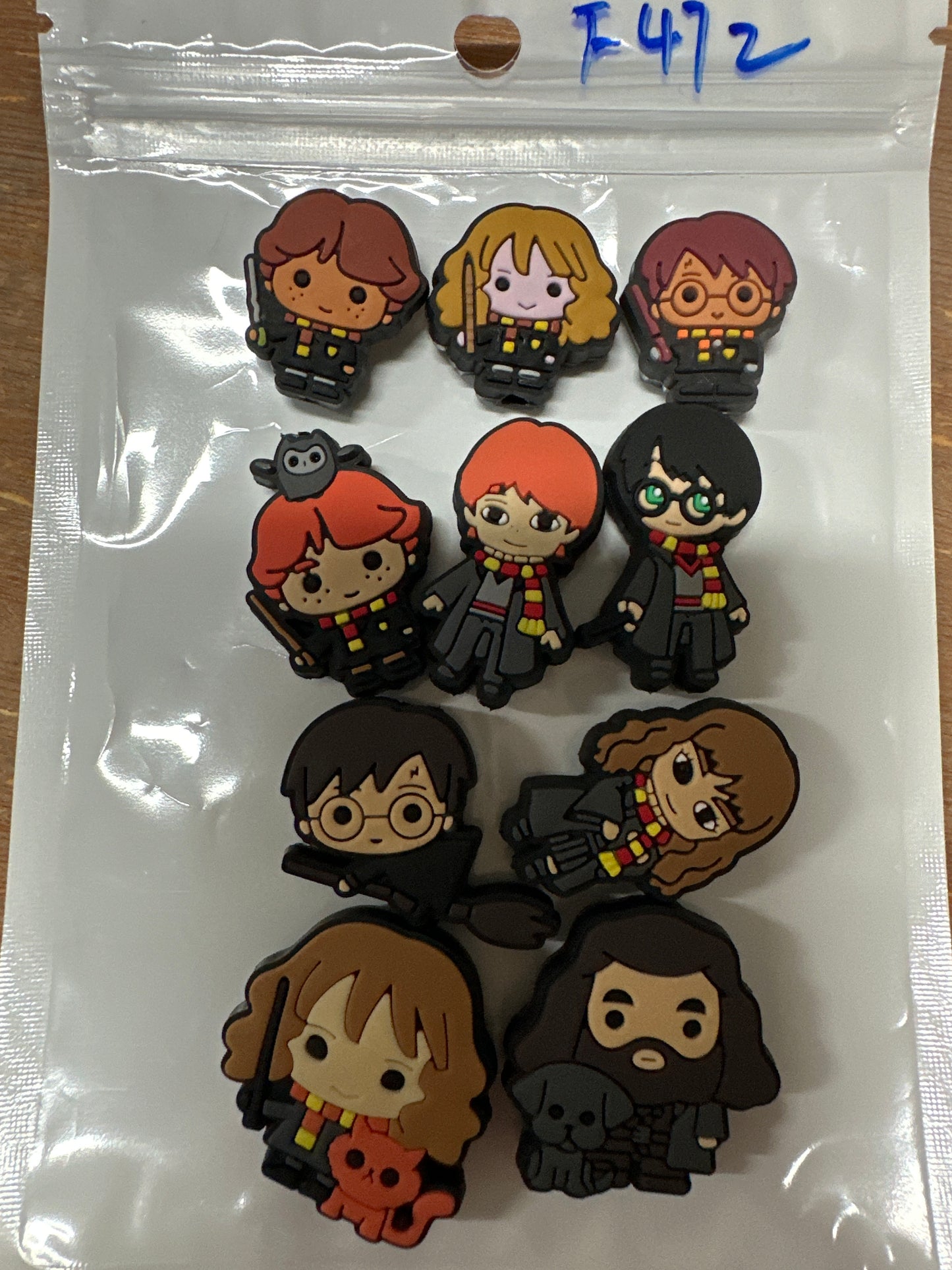 F472 $4/10pcs