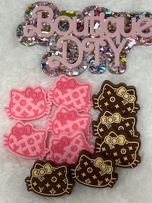 F886 $4/10pcs