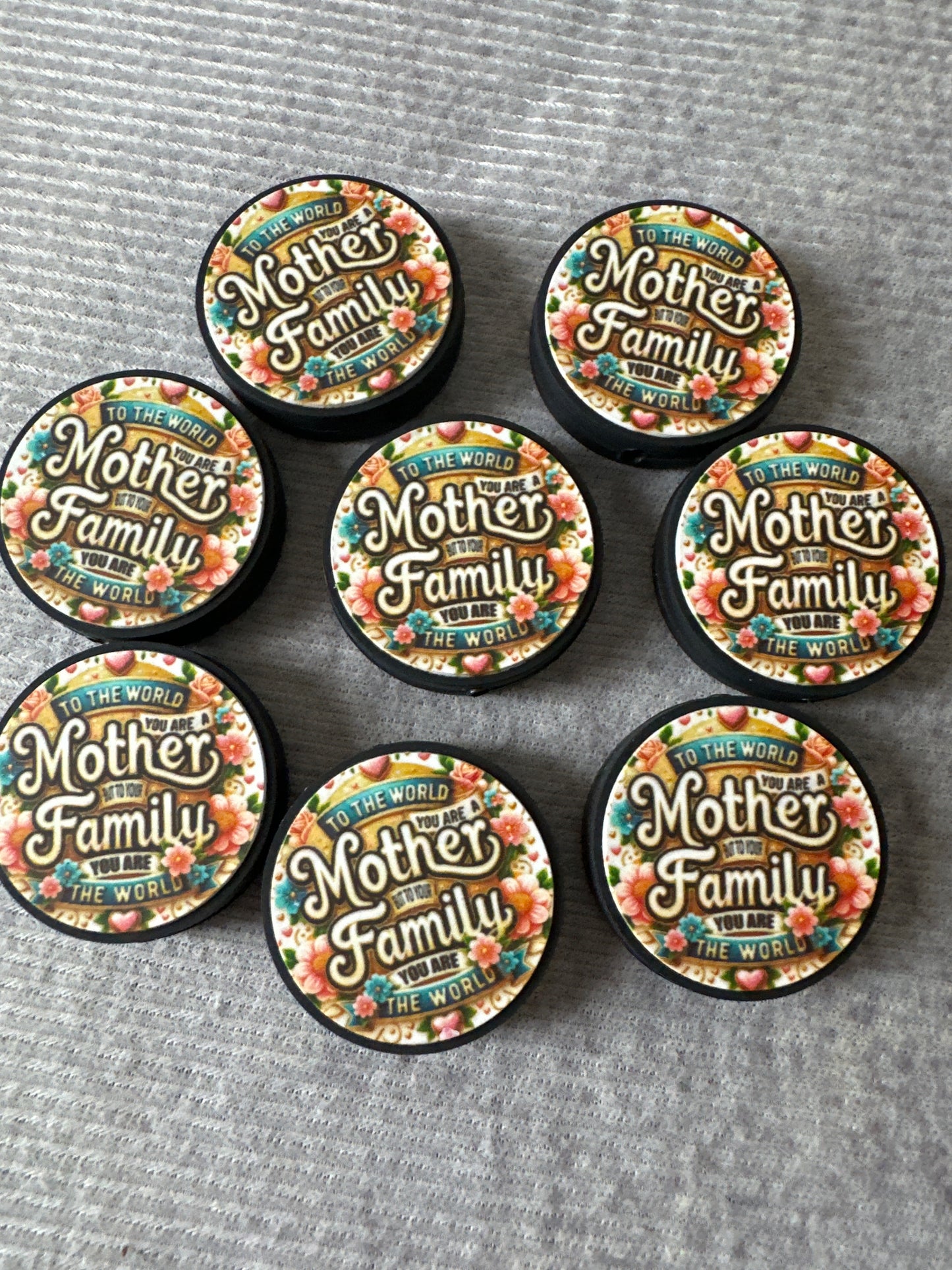 F766:$4/8pcs