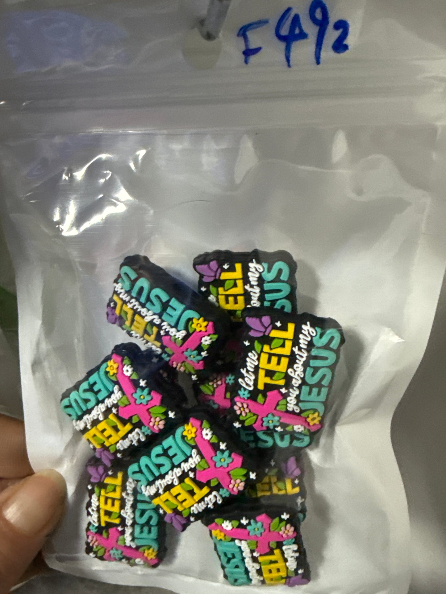 F492 $4/10 pcs