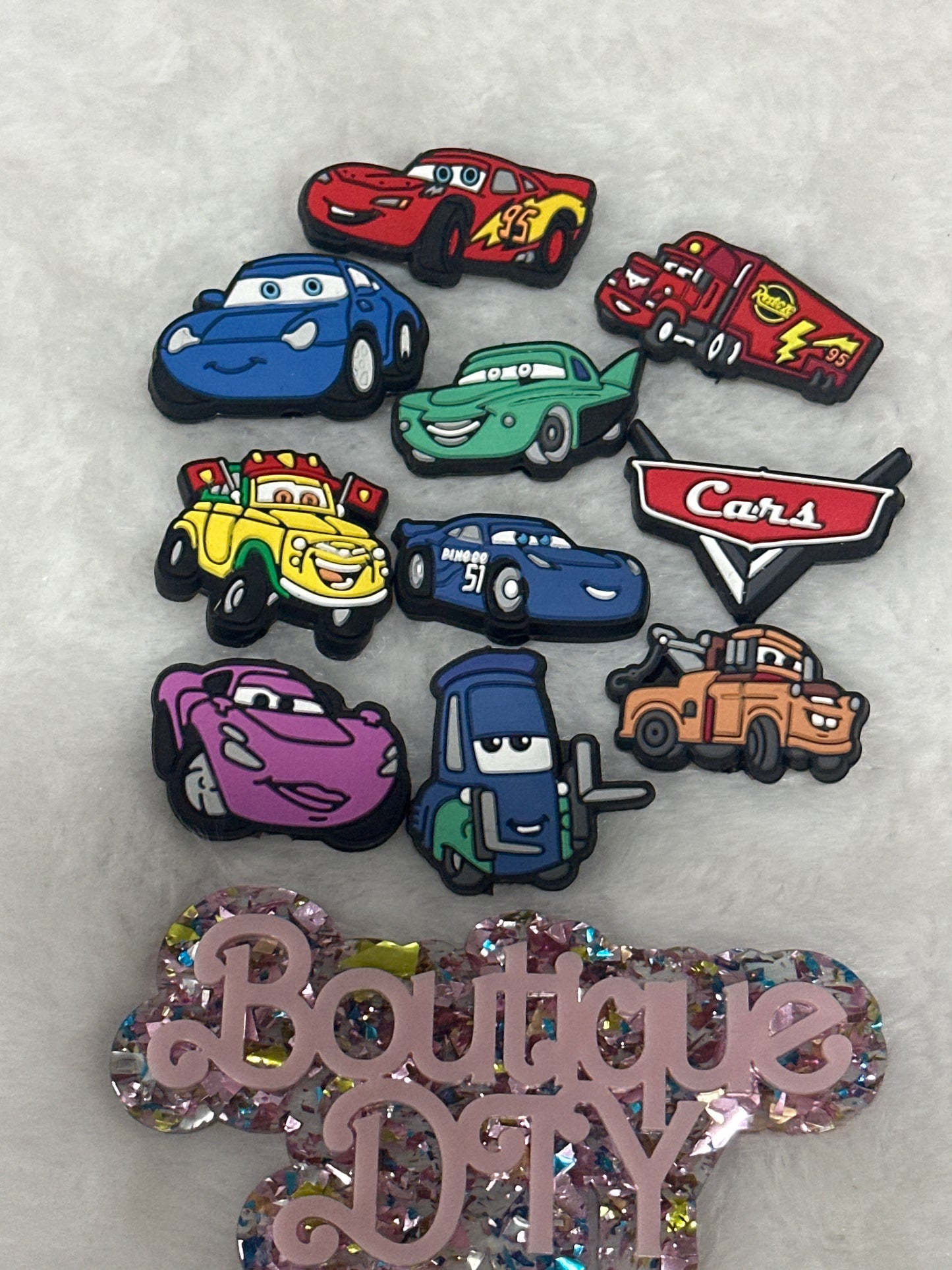 F557:$4/10pcs