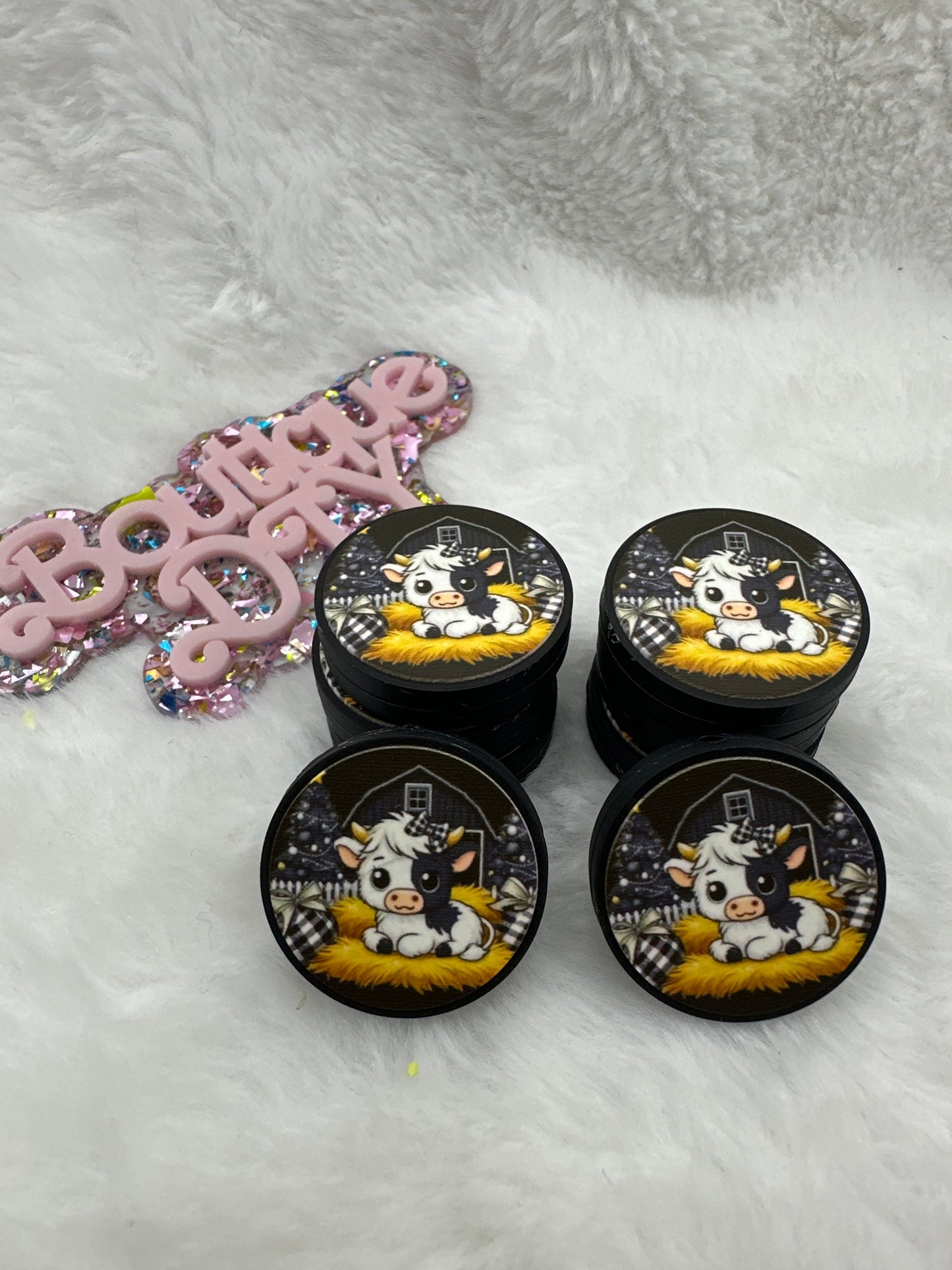 F538 $4/8pcs