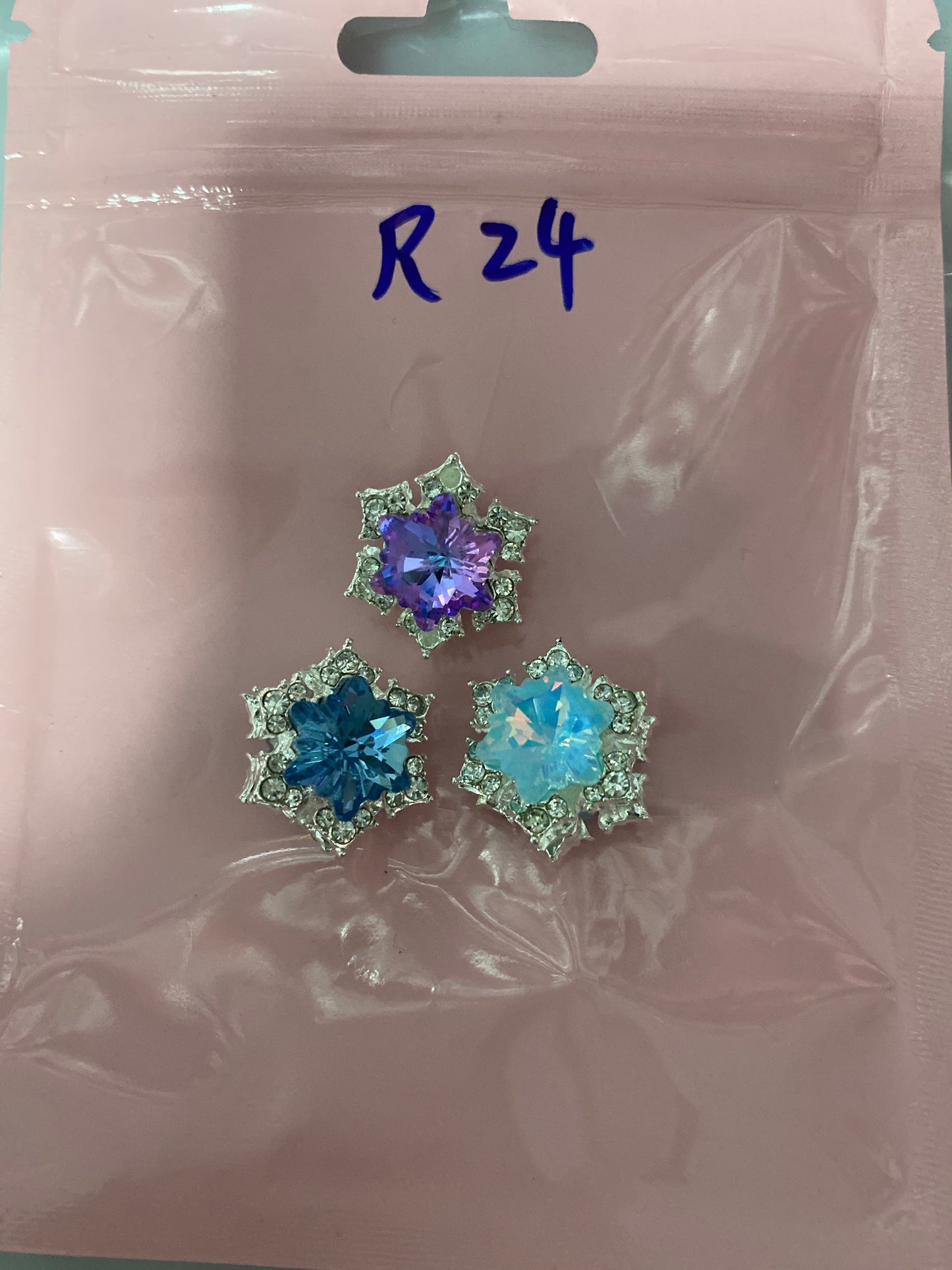 R24 $3/3pcs