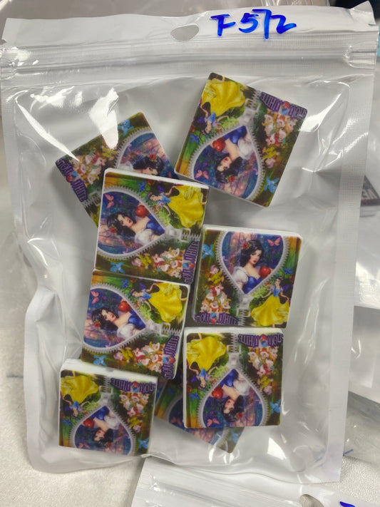 F572:$4/10pcs