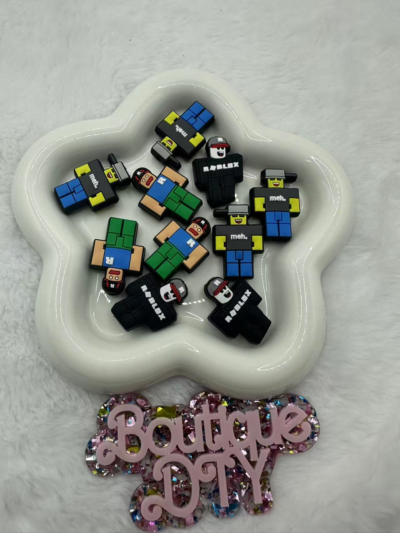 F425 Roblox Man $4/10pcs