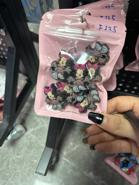 F225 $4/10pcs