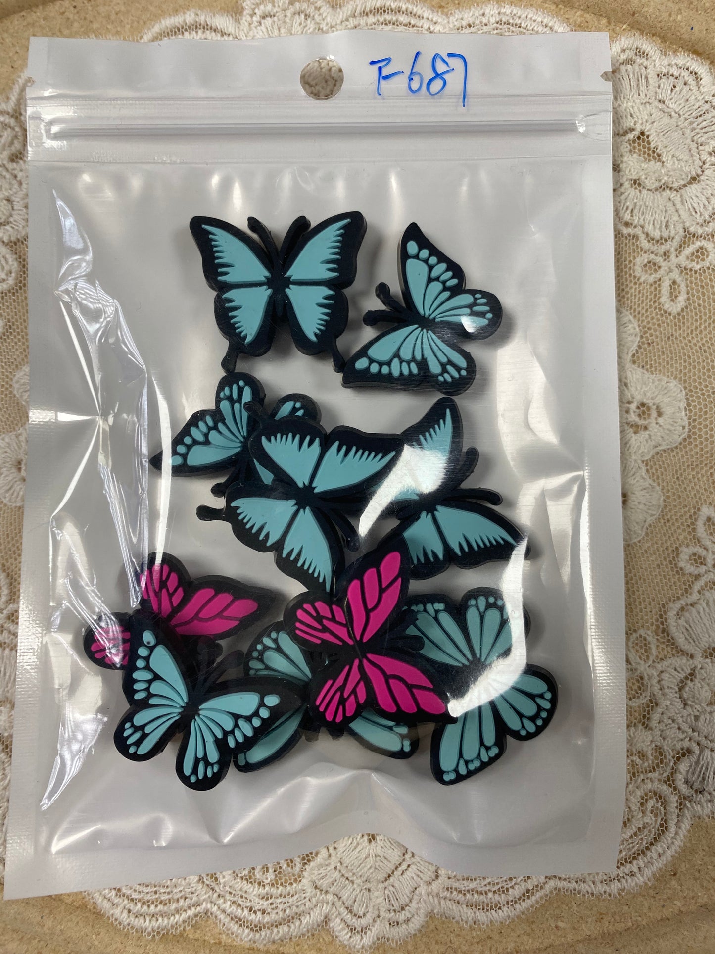F687:$4/10pcs