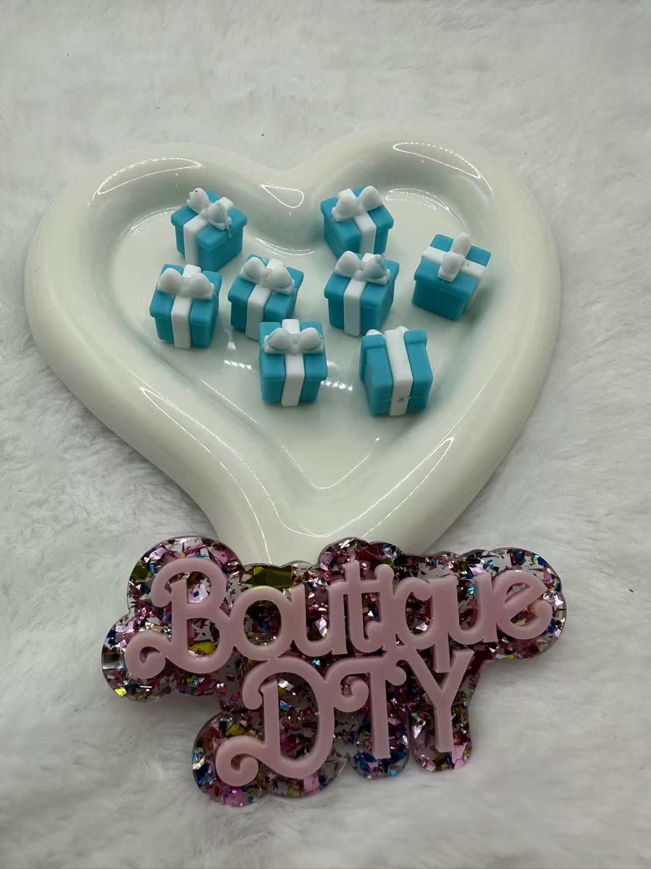 F52 3D Tiffeny Blue Gift Box $4/8pcs
