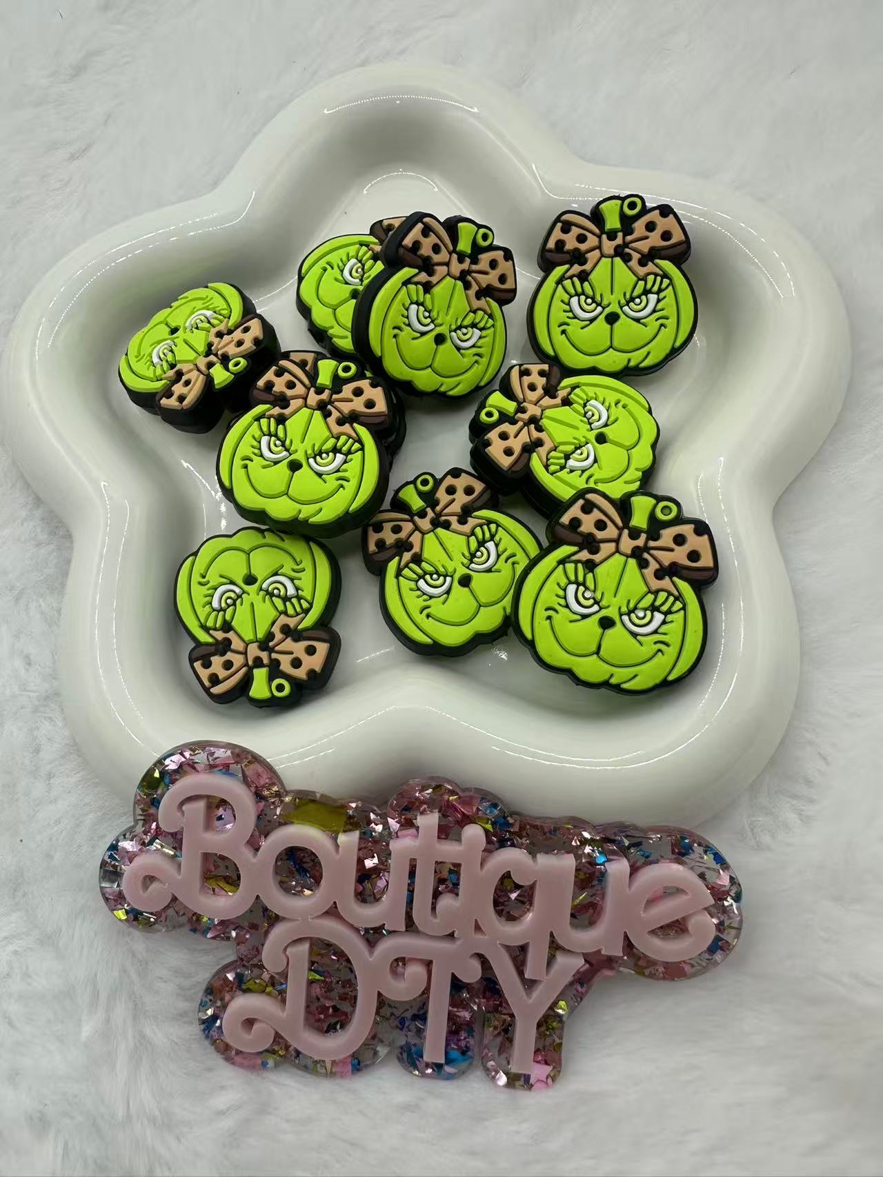 F709 Grinch Halloween Pumpkin $4/10pcs